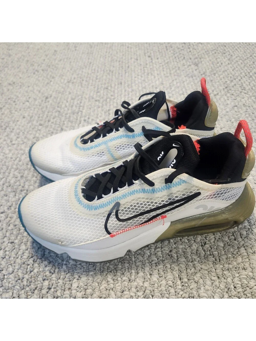 Nike Air Max 2090 Pure Platinum White and Blue Sneakers Size 6Y